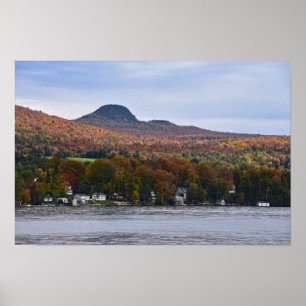 Der Lake Willoughby, Vermont, im Herbst Poster