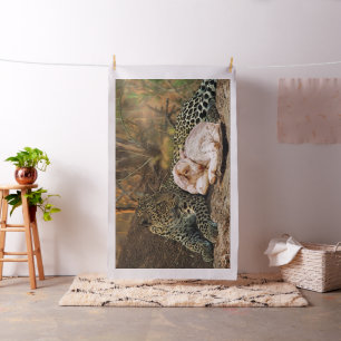 Der Leopard legt sich mit dem Lamm-Isaiah 11 Stoff