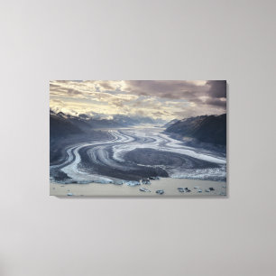Der Lowell Glacier mündet in die Alsek Leinwanddruck