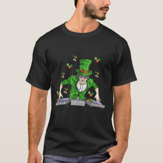 Der lustige St Patrick's Day Dj Music Man Green T-Shirt