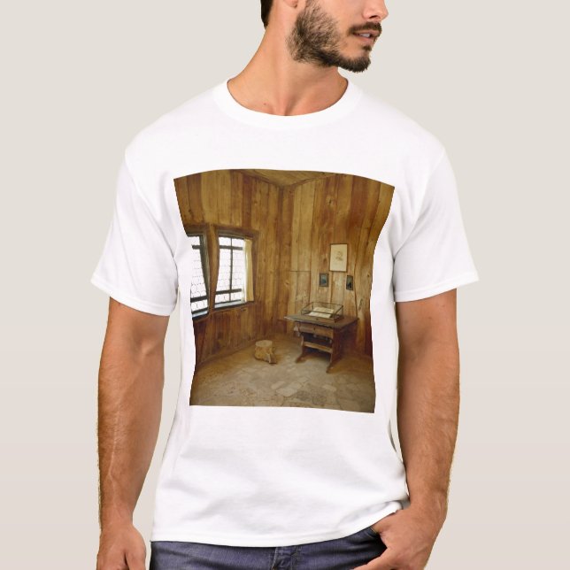Der Luther Raum in Wartburg-Schloss T-Shirt (Vorderseite)