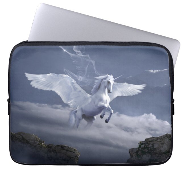 Der mächtige Pegacorn (Pegasus unicorn) Laptopschutzhülle (Vorderseite)