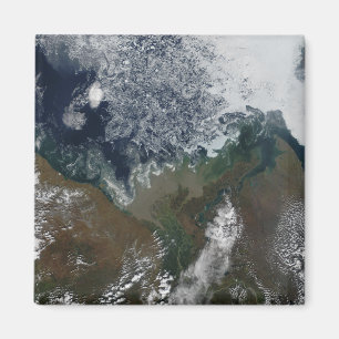 Der Mackenzie leert sich in der Mackenzie-Bucht Magnet