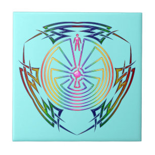 Der Mann im Maze - Stamm Tattoo gefärbt Fliese