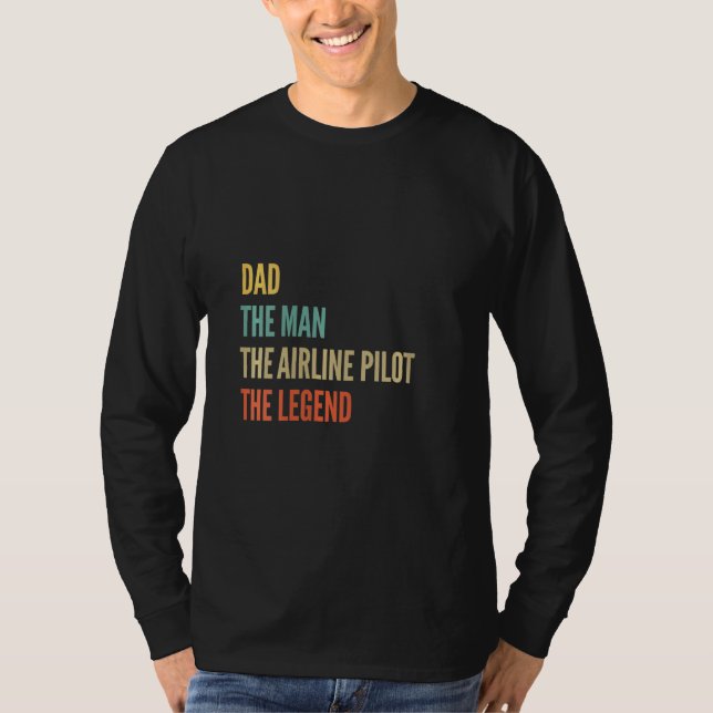 Der Mann wird als Vater in die Luft getrieben. T-Shirt (Vorderseite)