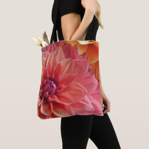 Der Markt-Tasche des heftigen Blumen-Bauern