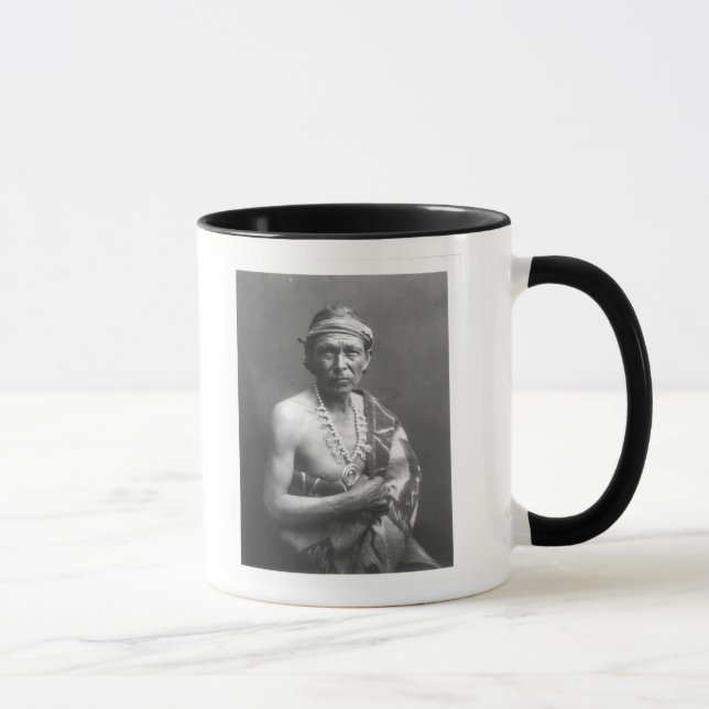 Der Medizin-Mann, c.1915 Tasse (Rechts)