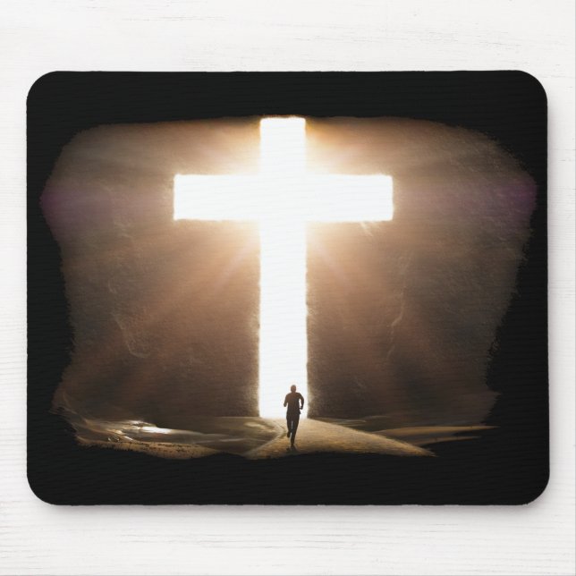 Der Mensch, der zum Christlichen Jesus-Kreuz läuft Mousepad (Vorne)