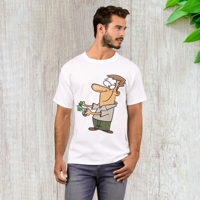 Der Mensch spart Geld für den T - Shirt (Von Creator hochgeladen)