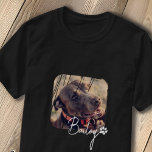 Der moderne, einfache Coole Grunge Name und das Fo T-Shirt<br><div class="desc">Dieses einfache und moderne Design besteht aus einer modernen,  einfachen,  spielerischen Schrift-Typografie. Fügen Sie Ihrem Hund,  Ihrer Katze,  Ihrem Jungtier oder Ihrem Jungtier ein Foto hinzu</div>
