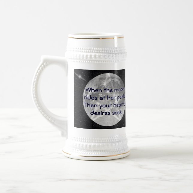 Der Mond der Hexe Bierglas (Links)