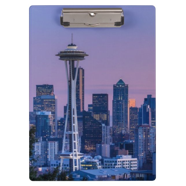 Der Mount Rainier im Hintergrund Klemmbrett (Vorderseite)