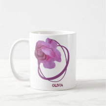 Der Name Olivia ist hübsch rosa Rosa Blüte