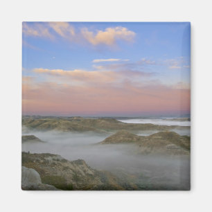 Der Nebel aus dem Little Missouri-Fluss hängt im Magnet