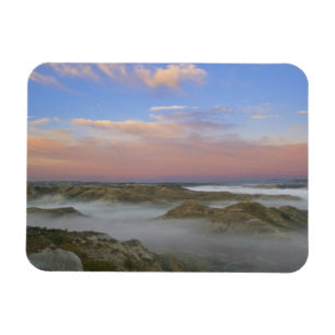 Der Nebel aus dem Little Missouri-Fluss hängt im Magnet