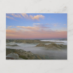 Der Nebel vom Little Missouri liegt im Postkarte