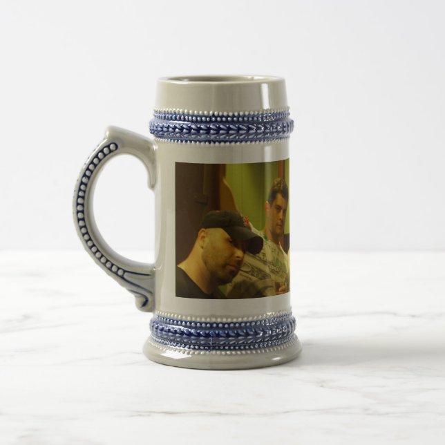 Der Neuling Bierglas (Links)