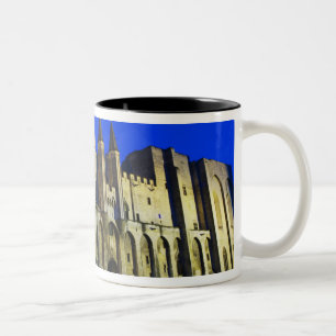 Der Papstpalast in Avignon bei Sonnenuntergang. Ba Zweifarbige Tasse