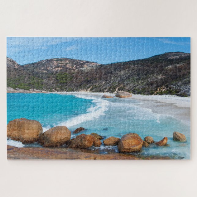 Der perfekte weißer Strand mit 1014 Liegestühlen Puzzle (Horizontal)