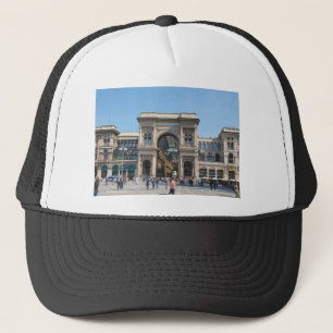 Der Piazza Duomo Platz in Mailand, Italien Truckerkappe