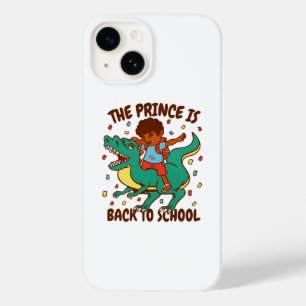 Der Prinz ist zurück zur Dinosaurierreise in der S Case-Mate iPhone 14 Hülle