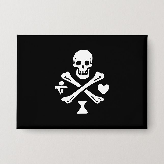 Der Pyrate Saga Jolly Roger Knopf Button (Vorderseite)
