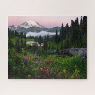 Der Rainier mit den Wildblumen und dem See Puzzle