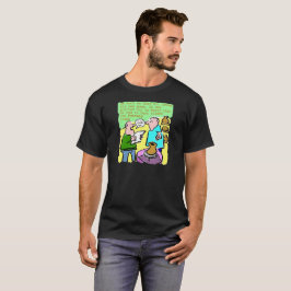 Der reife Schüler liest ein Gedicht in der Töpferk T-Shirt