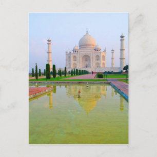 Der ruhige friedliche Weltberühmte Taj Mahal bei Postkarte