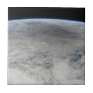 Der Schatten des Mondes, der auf dem Nordpazifik v Fliese