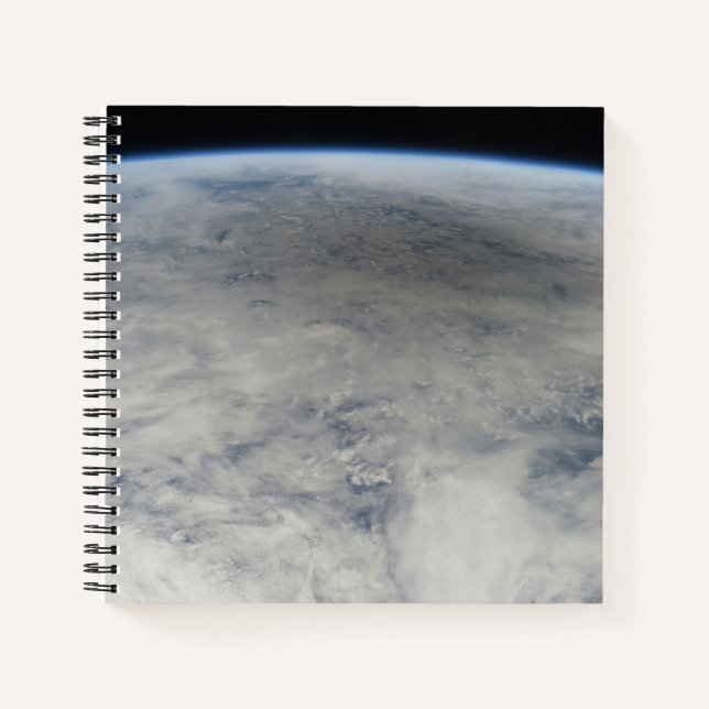 Der Schatten des Mondes, der auf dem Nordpazifik v Notizbuch (Vorderseite)