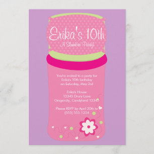 Der Schlummer-Party Einladung der Mädchen