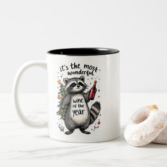 Der schönste Wein des Jahres Raccoon Zweifarbige Tasse (Mit Donut)