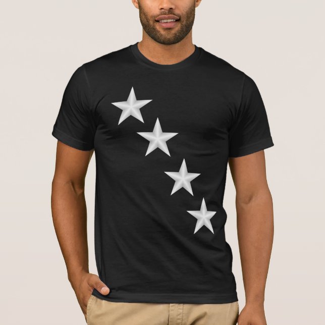 Der schwarze T - Shirt des Menschen mit Diagonalst (Vorderseite)