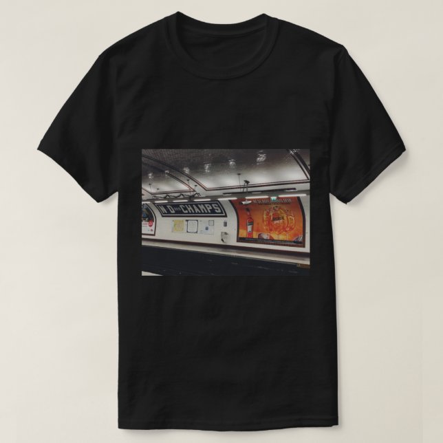 Der Sommer in der Metro lang T-Shirt (Design vorne)