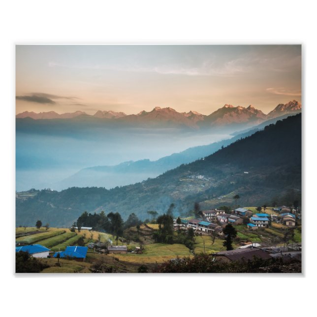 Der Sonnenaufgang über dem Dorf Sermathang Fotodruck (Vorne)