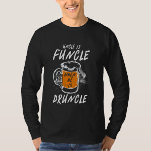 Der sonnige Onkel ist funktionsfähig, wenn er Bier T-Shirt