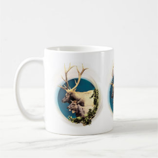 Der Stag und die Hinten Kaffeetasse