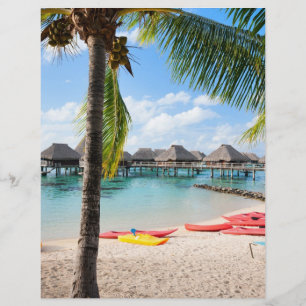 Der Strand des Luxusresorts WELLNESS-CENTER Flyer