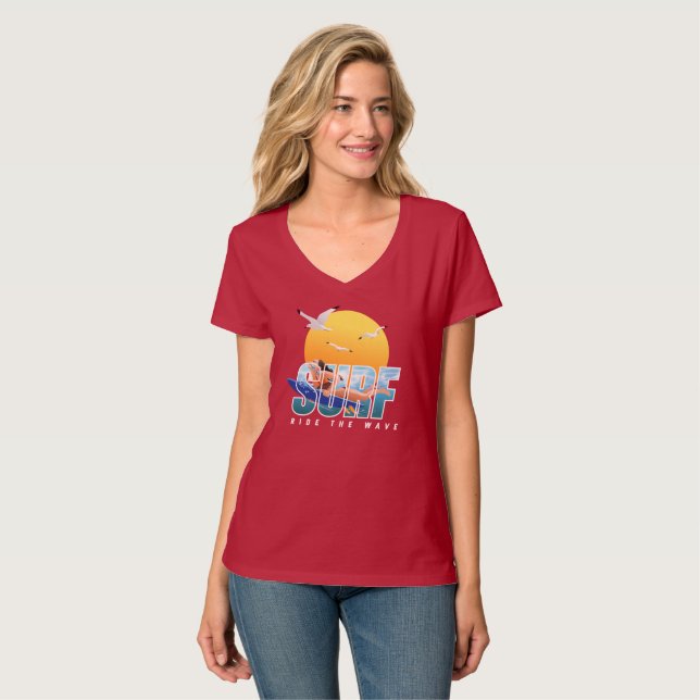 Der Surfer fährt die Welle | Women V-Neck T-Shirt (Vorderseite Vollansicht)