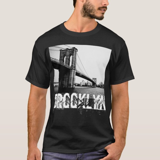 Der T - Shirt der Brooklyn-Brücken-Männer (Vorderseite)