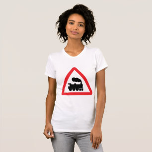 Der T - Shirt der Zug-Verkehrsschild-Frauen