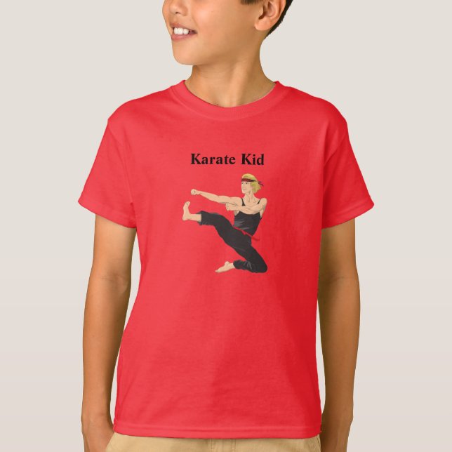Der T - Shirt des Karate-Kinderkindes (Vorderseite)