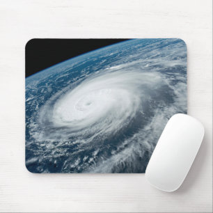 Der Taifun Hinnamnor. Mousepad