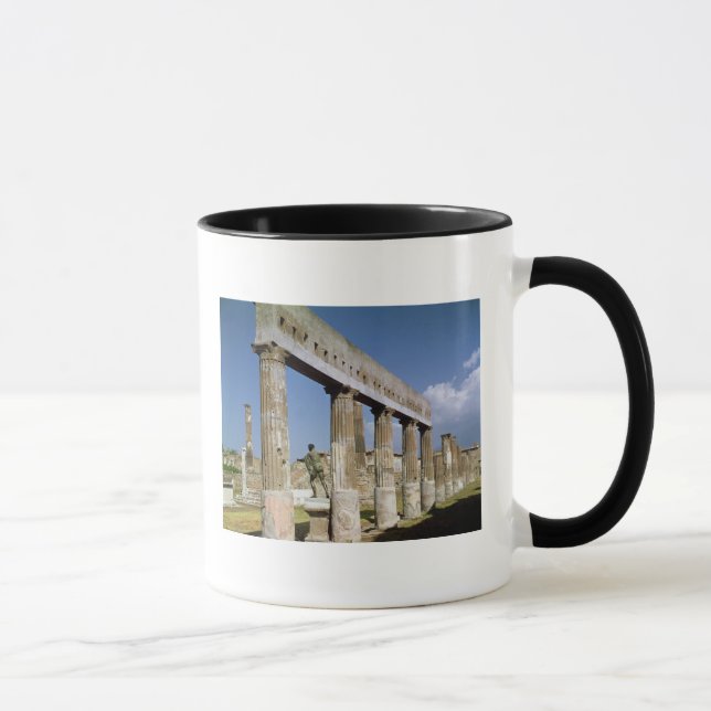 Der Tempel von Apollo Tasse (Rechts)