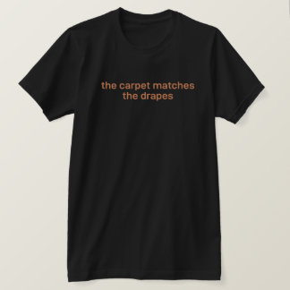 Der Teppich passt T-Shirt