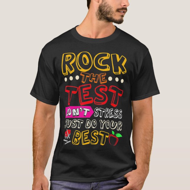 Der Testlehrer startete die Testprüfung T T-Shirt (Vorderseite)