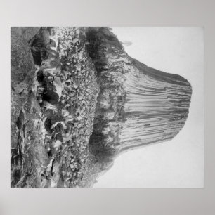 Der Turm des Teufels vom Westen mit gefallen Poster