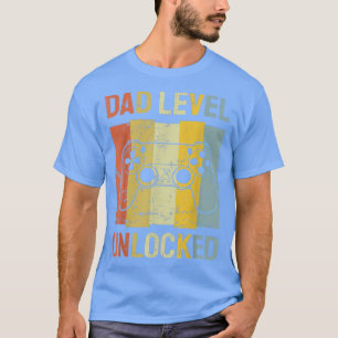 Der Vater von Mens entriegelt sich bald, um Vaters T-Shirt