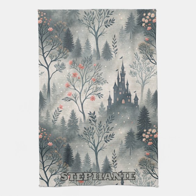 Der verzauberte Misty Forest mit dunklem Schloss - Geschirrtuch (Vertikal)